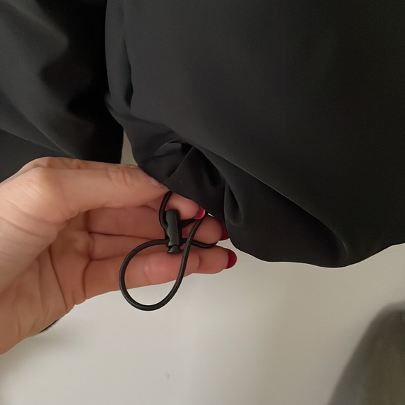 Black puffer jacket - Picture 5 of 7